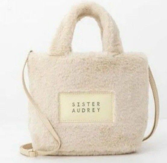 【SISTER AUDREY】天使みたいな触り心地 ふわふわ2WAYファーバッグ BOOK