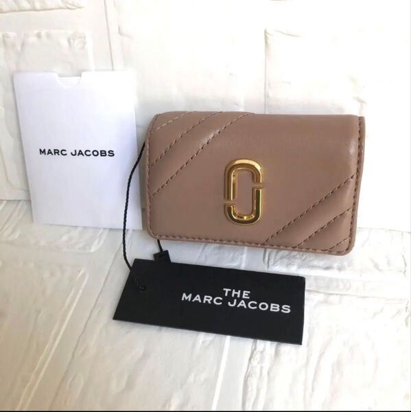 新品 マークジェイコブス 定価17,600円 キーケース ベージュ