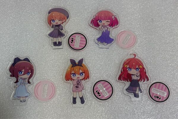 五等分の花嫁 ダイソー アクリルスタンド