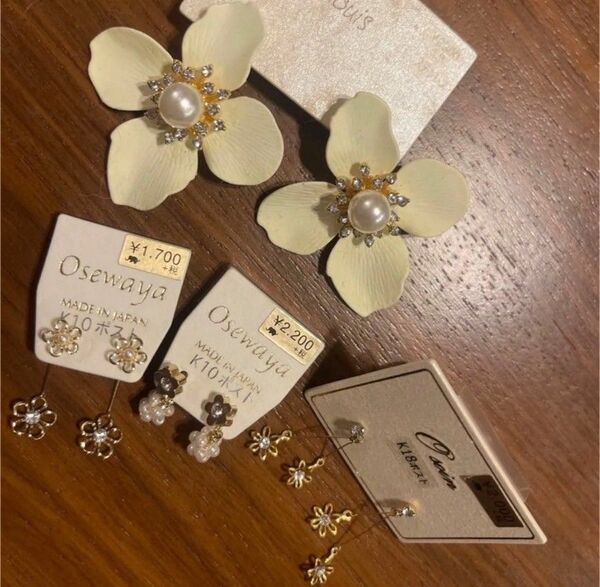新品未使用 フラワーモチーフ ピアスセット Tory Burch ゴールド トリーバーチ 金メッキ パール 造花 18k ギフト