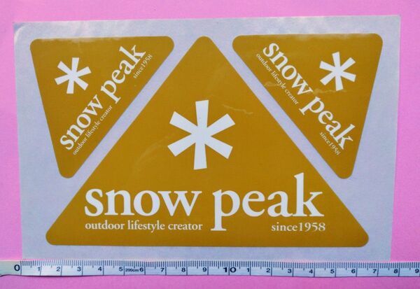 スノーピーク トライアングル ステッカー 黄土色か山吹色 snow peak