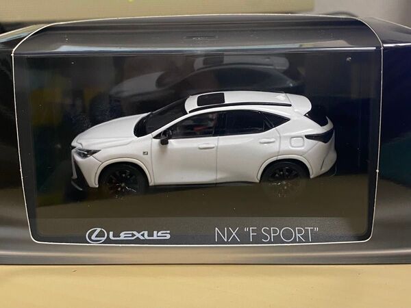 希少 未開封 レクサス NX F SPORT 左ハンドル 京商 ミニカー