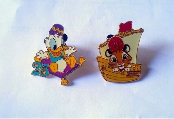 ディズニー25周年記念 ピンバッジセット