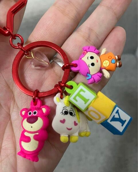 トイストーリー キーチェーン ディズニー
