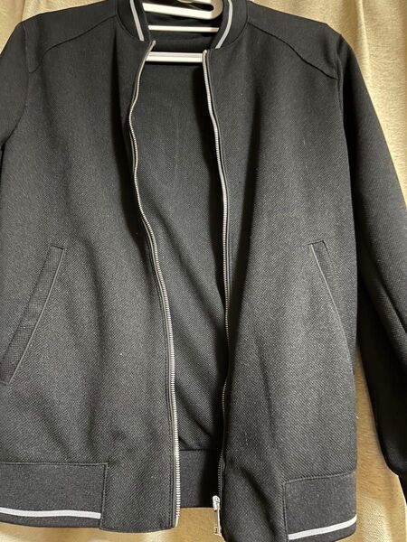 ZARA ブラックアウター