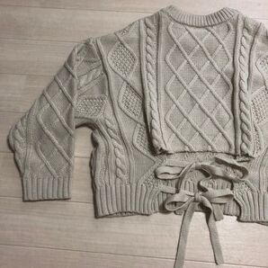 背中空き ニット リボン