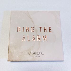 リングアラーム アイシャドウパレット