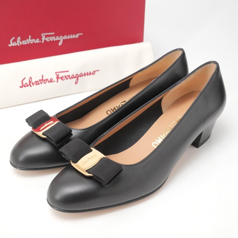 Yahoo!オークション -「フェラガモ パンプス 6 未使用」(女性用 Yahoo!オークション -「フェラガモ パンプス 6 未使用」(女性用