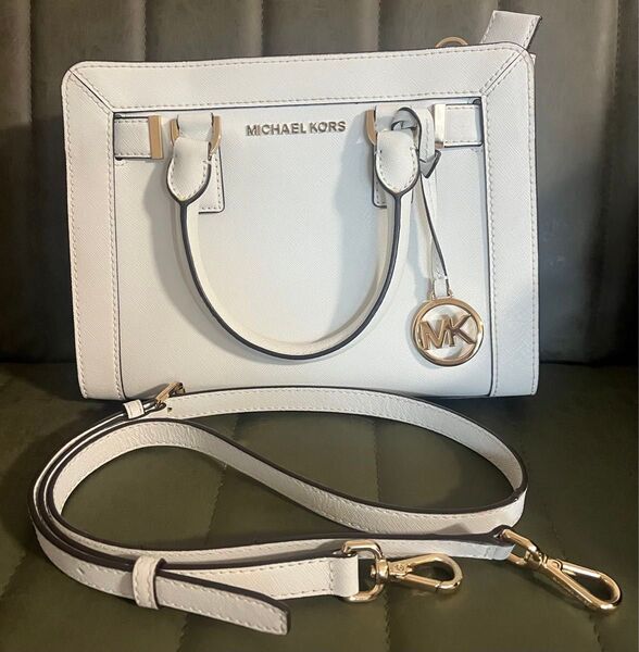 MICHAEL KORS ホワイト ショルダーバッグ