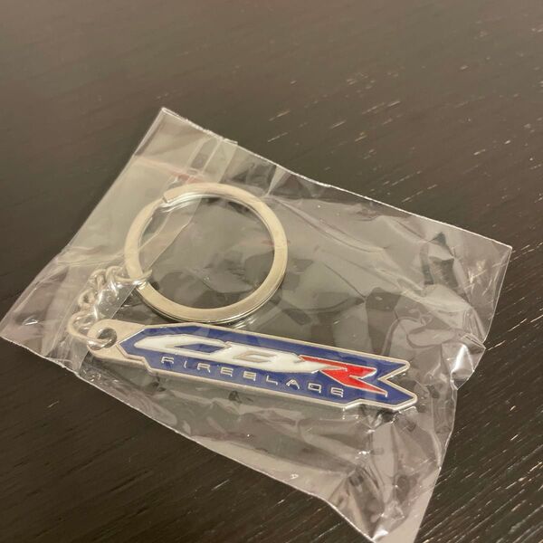 ホンダ☆CBR1000RR-R ☆FIREBLADE☆メタルキーホルダー☆