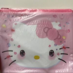 キティちゃんポーチ サンリオ