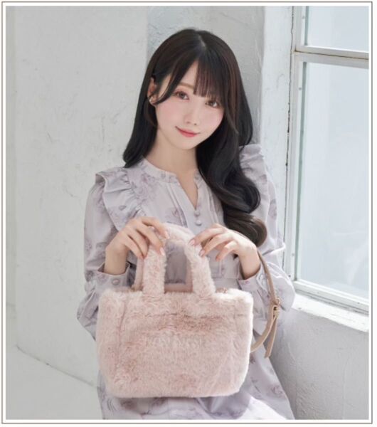 rosemuse ロゼミューズ ノベルティ ファーバッグ ピンク 大阪
