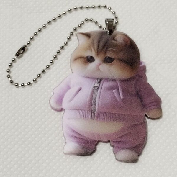 【新品】アクリルキーホルダー お腹がだらしない猫/メタボ ボールチェーンタイプ