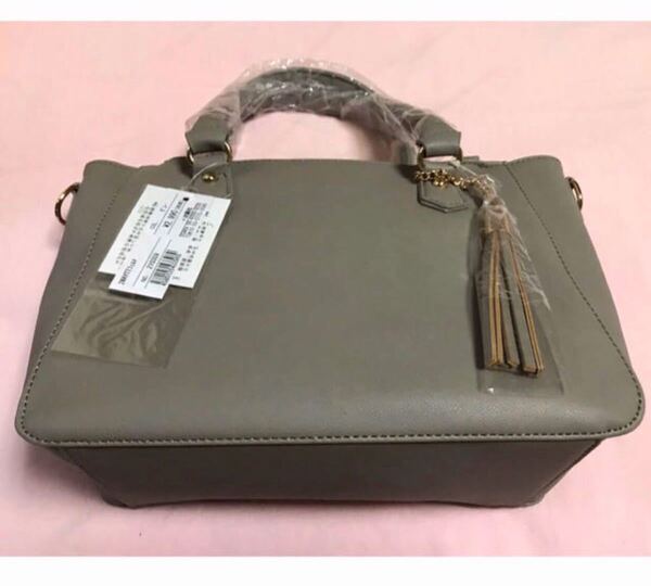★☆新品☆ 2WAYタッセル付きお洒落バッグ★