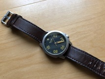 レア 良品 NIXON ニクソン THE RANGER 40 LEATHER 15K ブラック×ゴールド系ダイアル 純正革ベルト クオーツ メンズ 腕時計_画像1