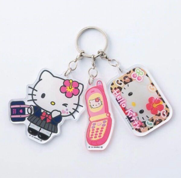 sanrio サンリオ ハローキティ 平成コギャル アクリル3連キーホルダー