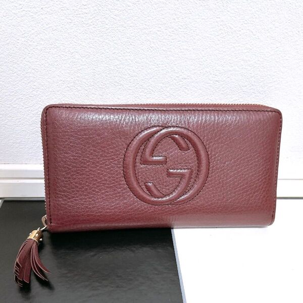 《美品》GUCCI(グッチ)長財布