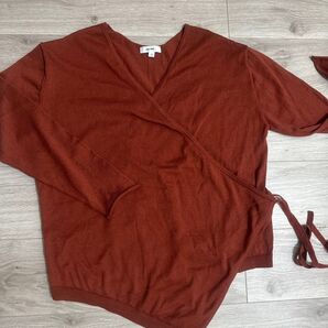 niko and... ニットカットソー エンジ L セーター Vネック ニット