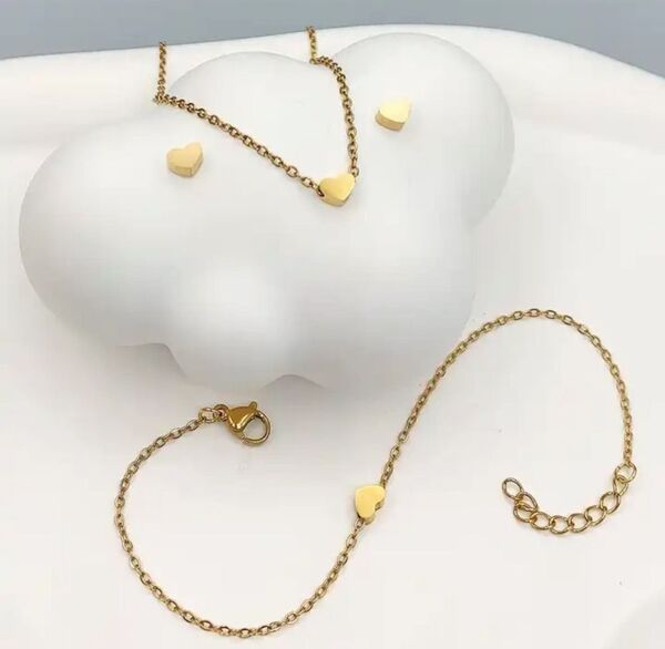 【人気】3セットシンプルハートネックレスピアス ブレスレット ステンレス