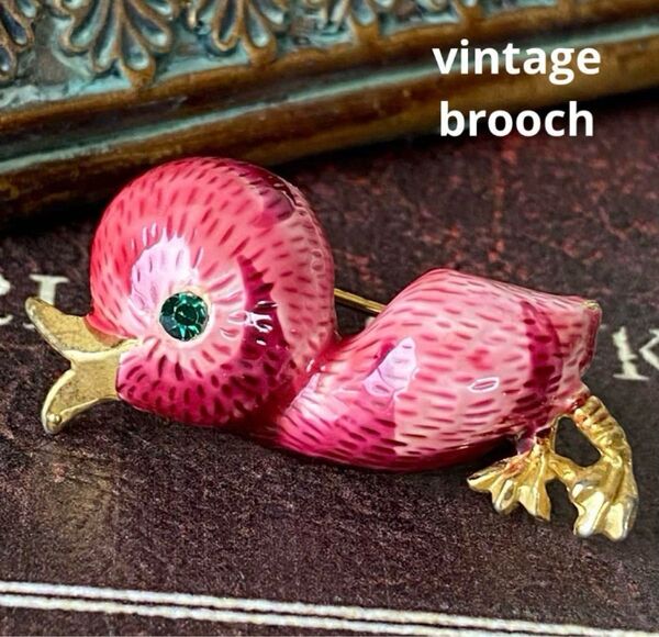 ピンクの鳥 バード ヴィンテージ ブローチ
