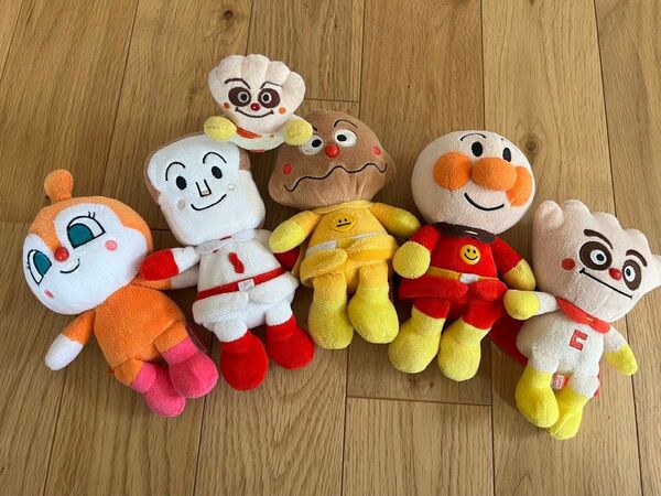 ふわふわアンパンマンシリーズ おまけのマスコットつき