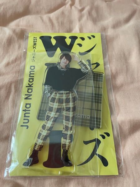 WEST 中間淳太さん アクリルスタンド