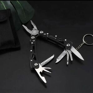 便利でカッコいい折りたたみ工具