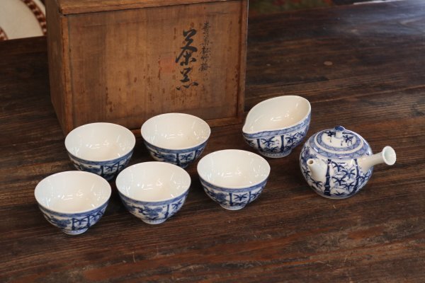 Yahoo!オークション -「煎茶道具 急須」(染付) (陶磁一般)の落札 Yahoo!オークション -「煎茶道具 急須」(染付) (陶磁一般)の落札