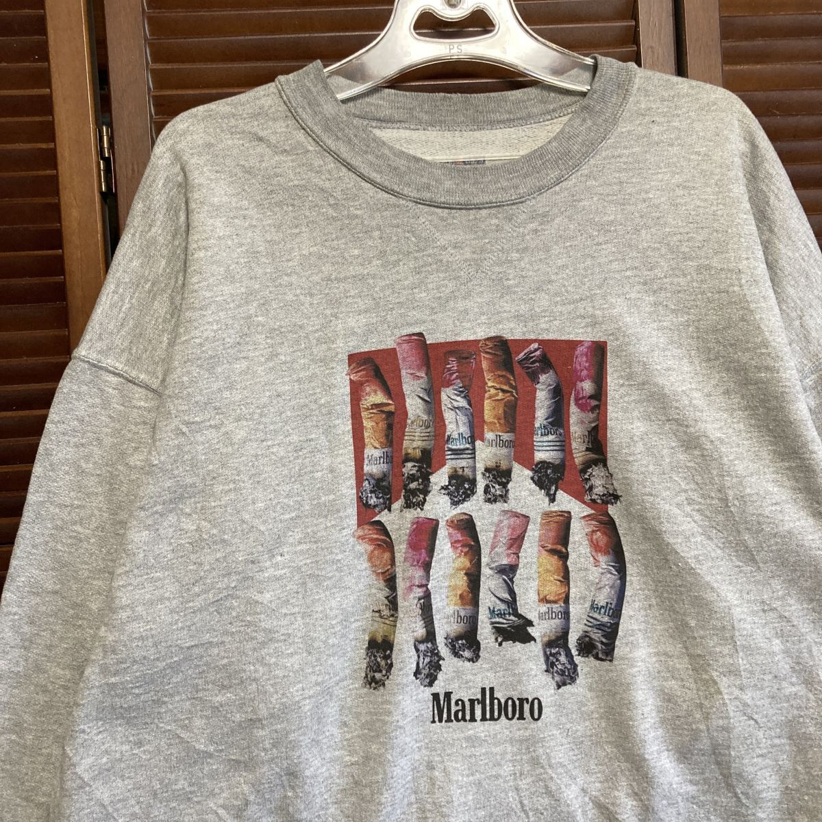 Yahoo!オークション -「marlboro」(トレーナー) (メンズ Yahoo!オークション -「marlboro」(トレーナー) (メンズ