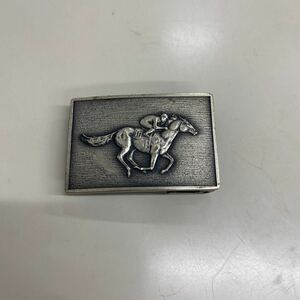 N1032 [ antique ] centre horse racing .. member Club 10 anniversary commemoration buckle 