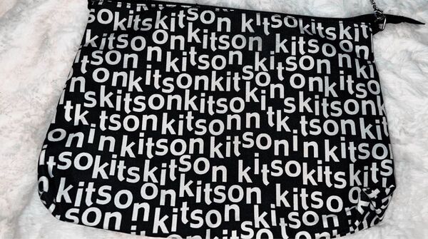 kitson クラッチバッグ ロゴポーチ ショルダーバック ハンドバッグ キットゾン