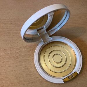 to/one デューイ モイスト ブレストパウダー 02 ケース