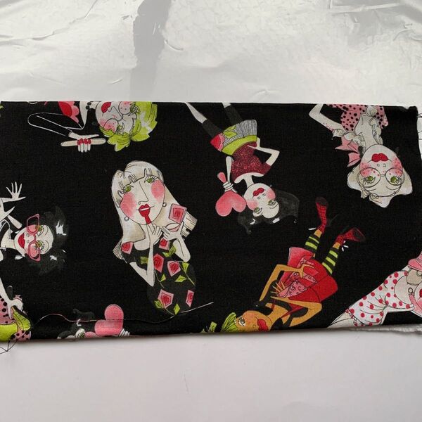 ロラライハリス 生地ハギレLookers 総柄 ピンク USA生地 ハンドメイド