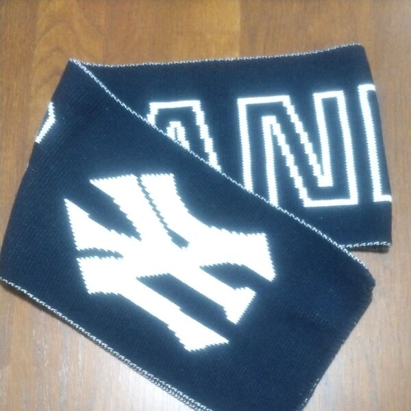 MLB New York Yankees マフラー