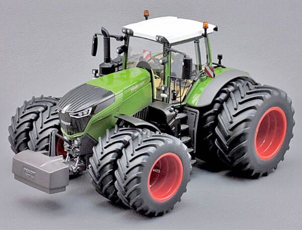【未開封】FENDTトラクターミニチュア Wiking FENDT 1050 Vario Twin Wheels