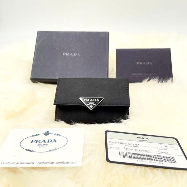 PRADA 6連キーケース サフィアーノ ブラック 三角ロゴ プラダ 黒