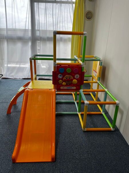 室内遊具 アンパンマン家の子天才!しゃべりは搭載!