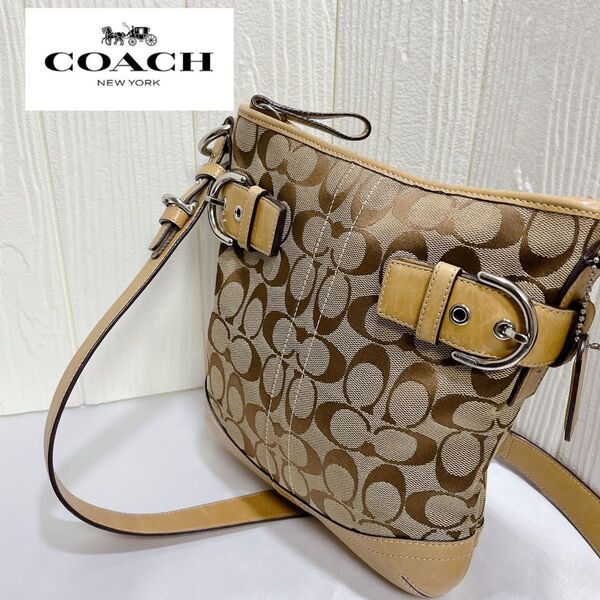 COACH 6740 ワンショルダーバッグ シグネチャー 肩掛け斜め掛け