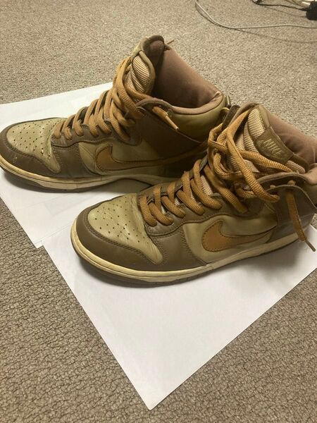 NIKE ダンクハイ メープル