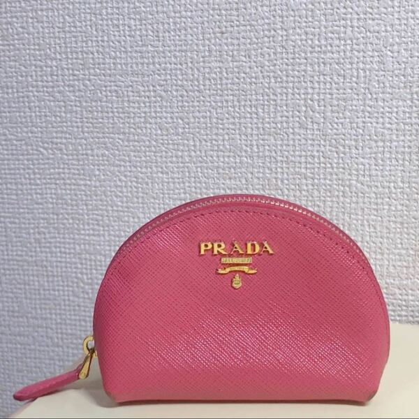 プラダPRADAコインケース サフィアーノ PEONIA ペオニア ピンク　小銭入れ　財布　カードケース　キーケース　ハイブランド