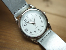 ホークカンパニー レザーウォッチ 腕時計 シルバー 新品 日本製 牛革 本革 レディース メンズ アナログ_画像2