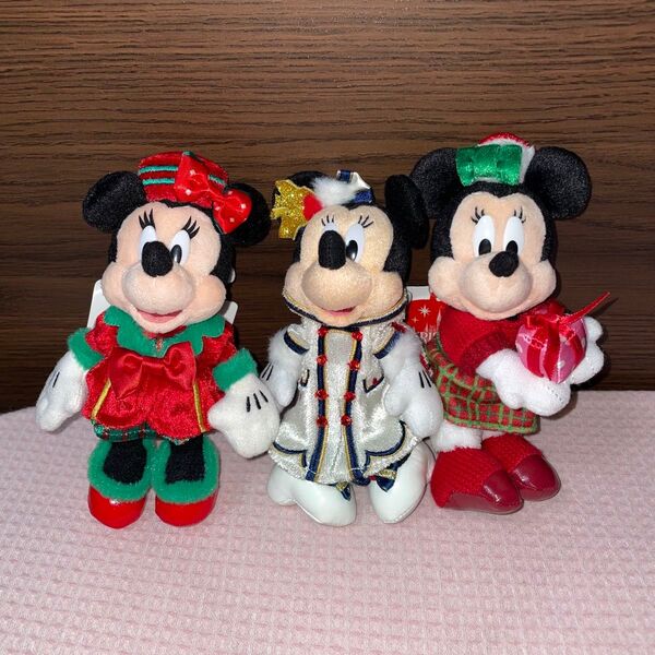 ディズニー TDL TDS ミニー ぬいぐるみバッジ ぬいば ミニーマウス クリスマス ディズニーランド disney イツクリ