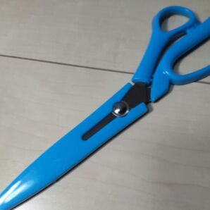 裁ちバサミ 23cm ブルー