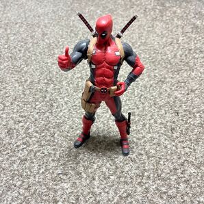 デッドプール フィギュア