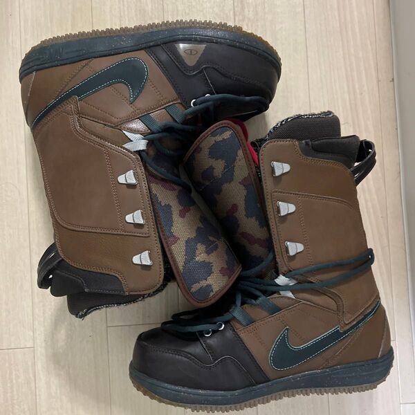 スノーボード ブーツ ポーラー ベイペン poler vapen NIKE 茶色 ナイキ snowboard boots 迷彩
