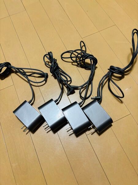 ダイソン ACアダプター 純正 充電器 217160-04