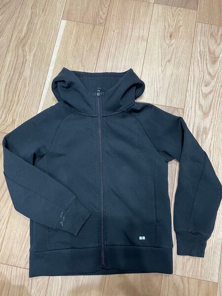 Uniqloユニクロ キッズパーカー ブラック 140