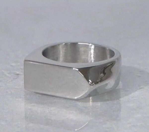 スクエア 印台リング シグネット カレッジリング サージカルステンレス 約18号 艶 光沢 重厚 指輪 SBG Silver