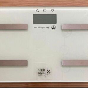 デジタル 体重計 薄型 携帯 コンパクト 持ち運び 旅行 トラベル ダイエット ホワイト 白 ヘルスメーター ボディ 体型管理