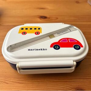marimekkoマリメッコ お弁当箱 (お箸付き)♪ 廃盤レア 可愛いくておすすめです!!